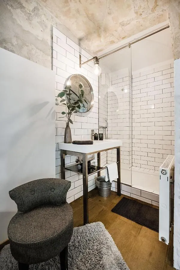 One Of A Kind, Super Central Condo With Patio Budapest