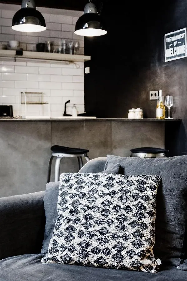 One Of A Kind, Super Central Condo With Patio Budapest Apartment